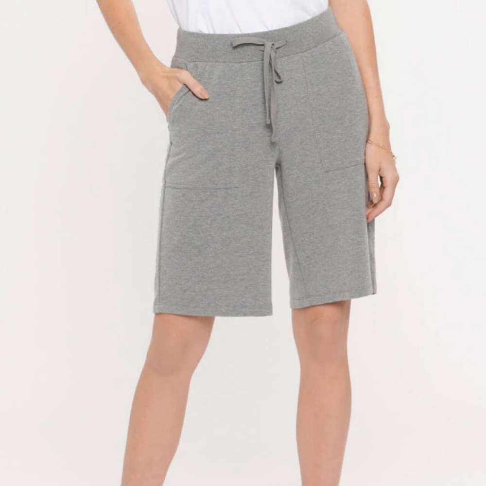 Danskin Bermuda pants